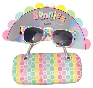 NEW Sunnies Kids 100% UV Protection Sunglasses with Case UV400 - Picture 1 of 3