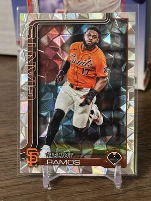 2025 Topps Series 2 Diamante Heliot Ramos San Francsico Giants #527 - Image 1 of 2