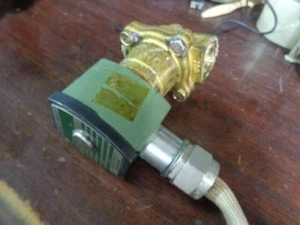 ASCO 8210G26 Magnetventil - Bild 1 von 2