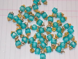 18mm fancy glass TURQUOISE crystal gem dress button jewel rhinestone - Picture 1 of 2