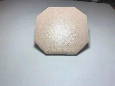 AO New AMERICAN OLEAN  4 1/4" x 4 1/4"  OCTAGON  PEACH #322  CRYSTALLINE - Image 1 of 4