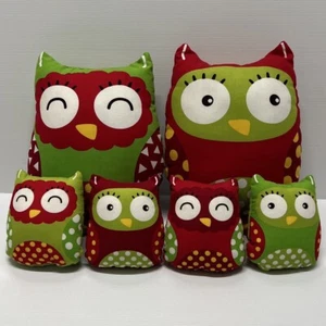 Owl Family Set Of 6 cushions Decorative Pillows 2 Adults 32x22cm 4 Little 12x11 - Picture 1 of 6