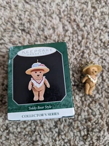 Hallmark Miniature Ornament 1998 Teddy Bear Style #2 in Series - Picture 1 of 2
