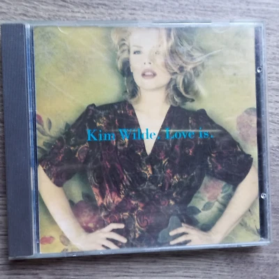 Kim Wilde - Love Is - Bild 1 von 2