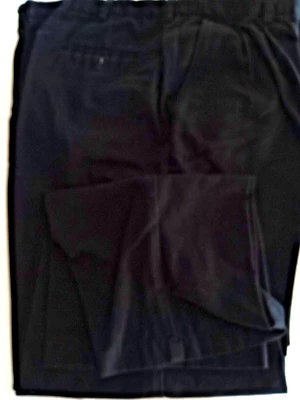 Pantalones Chereskin negros para hombre talla 38 x 30 sin puños 60 % rayón 40 % poliéster Foto 1 de 2
