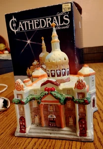 1991 Cathedrals of The World 8" St. Peters Basilica Italy Lighted Giny Inc - Imagen 1 de 5