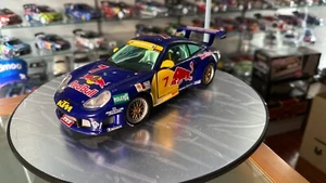 Porsche 911 GT3 R red bull sunstar 1:18 coche escala diecast - Imagen 1 de 10