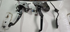Skyline Manual Pedals - Picture 1 of 2