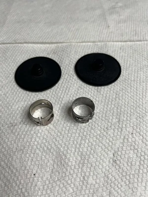 Lote De Colección 1948 Remington Modelo 7 Cubiertas De Carrete Para Máquina De Escribir y Carretes Originales Foto 1 de 4