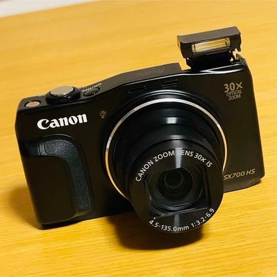 [Good Condition] Canon PowerShot SX700 HS Wi-Fi Compatible - Image 1 of 4
