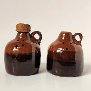 Vintage Salt Pepper Shakers Brown Jugs 2.5" Pinecroft Canada Handmade Cork - Picture 1 of 6