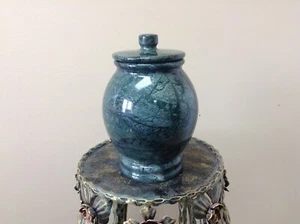 Urna de cremación de mármol verde Emperatriz para cenizas cementerio conmemorativo frasco 9x7-D - Imagen 1 de 7