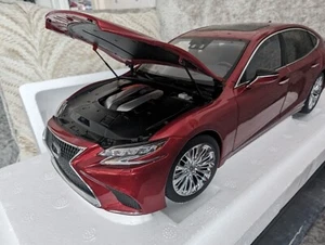 1:18 Lexus LS500 H by AUTOart in Morello Red 78869 - Picture 1 of 7