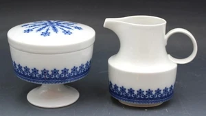 Rosenthal Porzellan Diadem Milchkännchen & Zuckerdose mit Deckel weiß mit blauer Schneeflocke - Bild 1 von 8