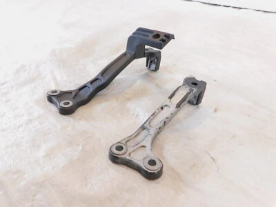 Aprilia RSV1000R RSV 1000 Tuono R Left/Right Radiator Bracket Mount Stays - Imagem 1 de 4