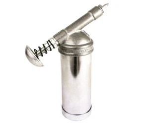 Grease Gun for greasing Chainsaw Bar Tips - Picture 1 of 2