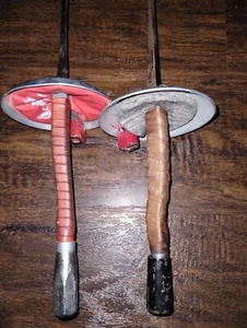 Vintage Leon Paul Fechtfolie Degen Konvolut x2 French Grip & Martingale 90cm - Bild 1 von 9