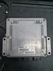 Centralina motore Peugeot Bosch EDC15C2 0281010779 (9) - Foto 1 di 1