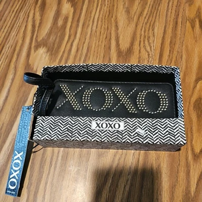 Monedero XOXO Wraistlet negro GRANDES LETRAS XOXO NUEVO EN CAJA  Foto 1 de 4