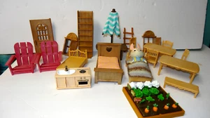 Sylvanian Famalies Calico Critters Rabbitt Playset with Funiture and Accessorie - Picture 1 of 6