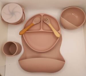 BRAND NEW Silicone 8-Piece Baby Feeding Set - Blush Pink