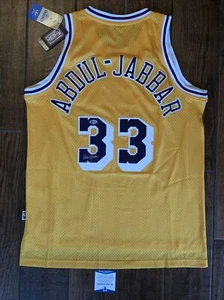 Signed Kareem Abdul-Jabbar Lakers Yellow Jersey Beckett Witness Authentication - Picture 1 of 10