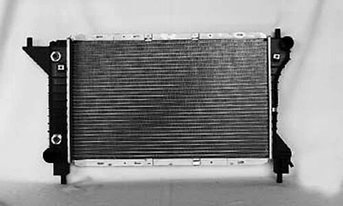 Radiador de transmisión automática y manual para Ford Mustang 1996 4,6 L V8 Foto 1 de 1