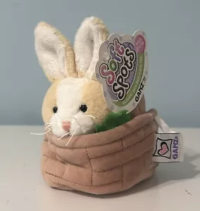 Ganz Soft Spots 6” Cream & White Bunny Rabbit in a Basket Stuffed Animal Plush - Picture 1 of 2