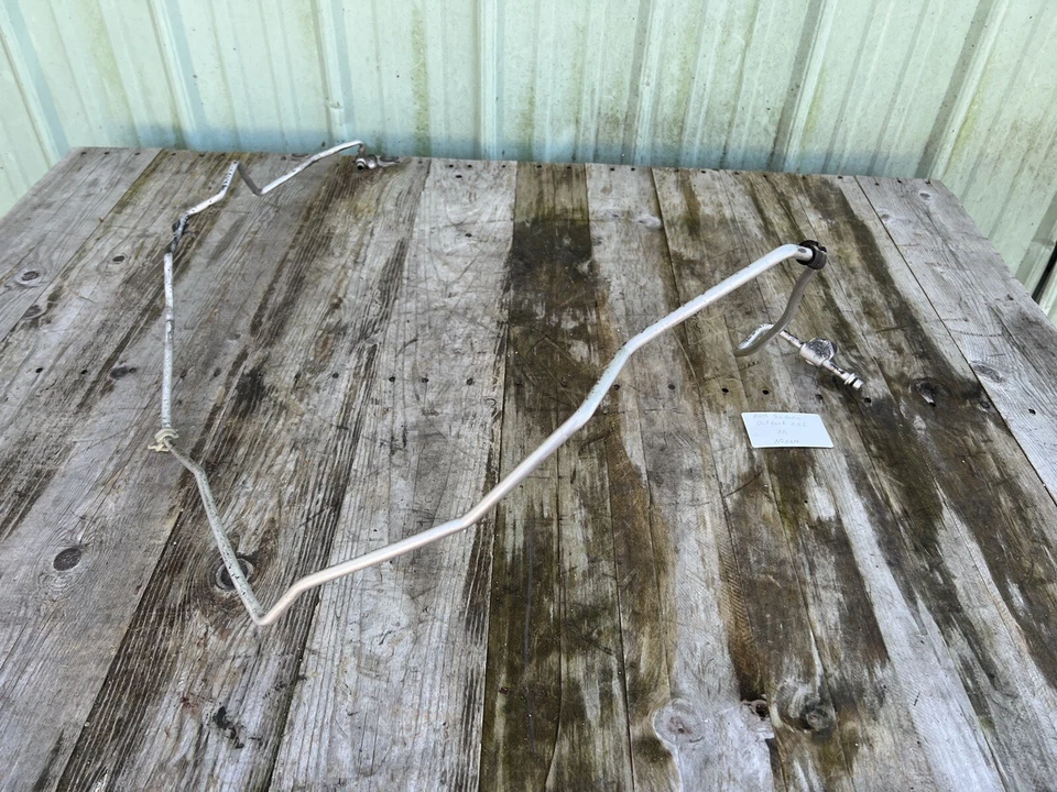 Tubería de manguera de aire acondicionado Subaru Outback 2013 OEM. Foto 1 de 4