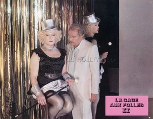 MICHEL SERRAULT UGO TOGNAZZI  LA CAGE AUX FOLLES II 1980 LOBBY CARD #5  GAY INT. - Picture 1 of 1