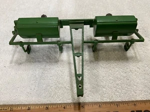 Vintage Ertl John Deere 494 Planter for parts 1:16 scale - Picture 1 of 6