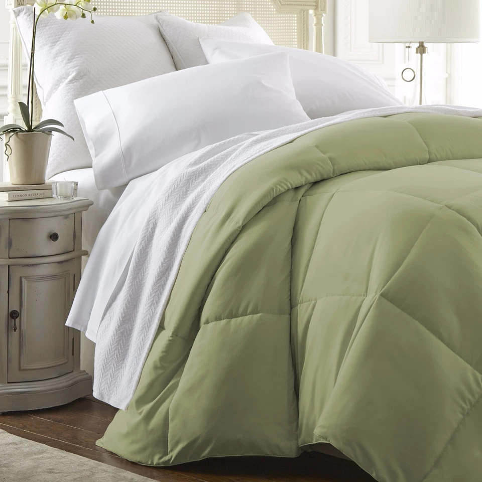 Home Collection Down Alternative Comforter Sage Queen Size