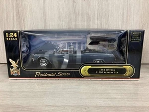 Road Signature 1/24 Presidential Series 1961 Lincoln X-100 Kennedy Car Minicar - Picture 1 of 7