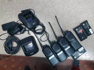 Kenwood TK360G-1 UHF - 4 Stück 2x Ladestation *AS-IS* - Photo 1/5