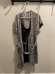 Secret Treasure Robe and Slip Nightgown Set XL -NWT - Picture 1 of 4