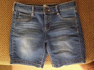 NY & Co. Women's Solid Blue Denim Stretch Jean Shorts - Walking, Hiking Size 0 - Picture 1 of 6