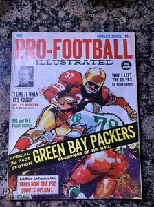 1962 Complete Sports Pro-Illustrated Football (Green Bay Packers) - Picture 1 of 4