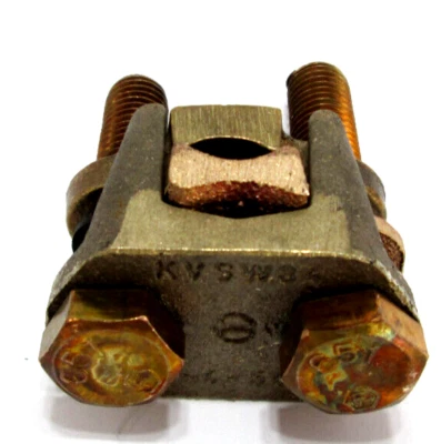 Burndy ~ KVSW34 ~ T-4-500 ~ Conector de perno dividido de cobre ~ Funciona 400-500 Foto 1 de 3