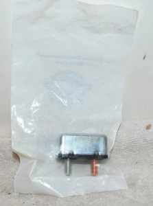 Harley Davidson 15AMP Circuit Breaker #  74589-73 OEM  H1 - Picture 1 of 3