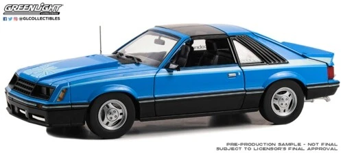 GREENLIGHT 1/18 1981 FORD MUSTANG COBRA T-TOP - BLUE 13679 - Image 1 of 1