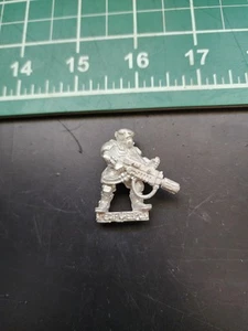 Warhammer 40k Classic Kasrkin Heavy Melta (No Pack) 2003 Vintage metal OOP - Picture 1 of 5