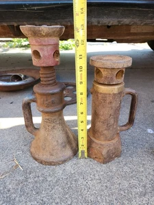 Pair Of VINTAGE SCREW JACK, HOUSE BARN RAILROAD SWETCO, QUALITY UNMARKED - Picture 1 of 8