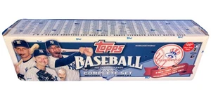 2005 Topps Baseball komplettes Set fabrikversiegelt Yankees Version 733 Karten - NEU - Bild 1 von 6