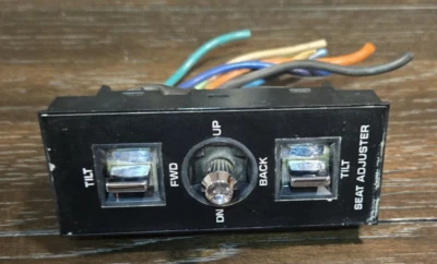 1990-1993 BUICK RIVIERA PASSENGER SIDE POWER WINDOW & SEAT ADJUSTER SWITCHES - Image 1 of 4