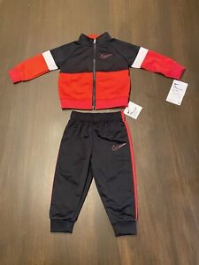 Nike 2 Piece Jogging Suit Set Infant Kids 12 Months New With Tags
