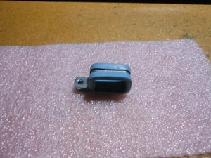 UMPCO CLAMP LOOP (LOTTO 2 PEZZI) PARTE # 4047T88G01 NSN: 5340-01-003-8049 - Foto 1 di 6