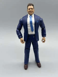 WWE Mattel Main Event Basic Series 129 The Miz Suit Versión Anfitrión - Imagen 1 de 2