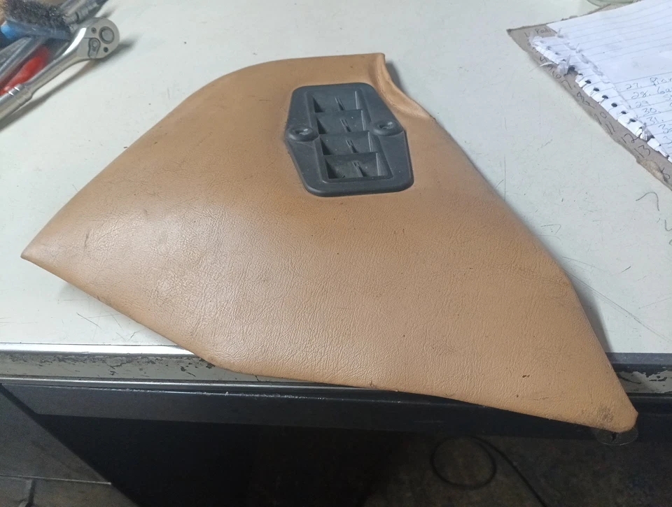 Jaguar Xj6 1984 consola central panel lateral con ventilación muy buen estado Foto 1 de 3