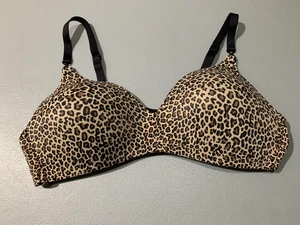 Warners Woman's Bra Leopard Print Lightly Lined Wireless Size 36B - Picture 1 of 6
