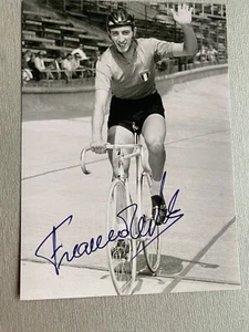 Foto firmada por Franco Testa campeón olímpico 1960 ciclismo autógrafo 10x15 - Imagen 1 de 1